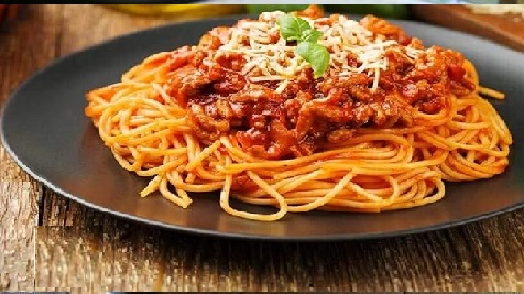 Quick Easy Spaghetti Bolognese2 1 480x270   kopie